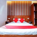 Truong Sa Hotel &Spa